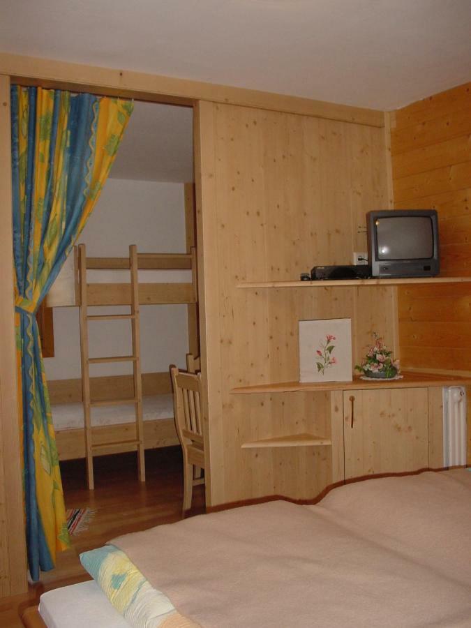 Pension - Bauernhof Sankt Lorenzen ob Murau Buitenkant foto